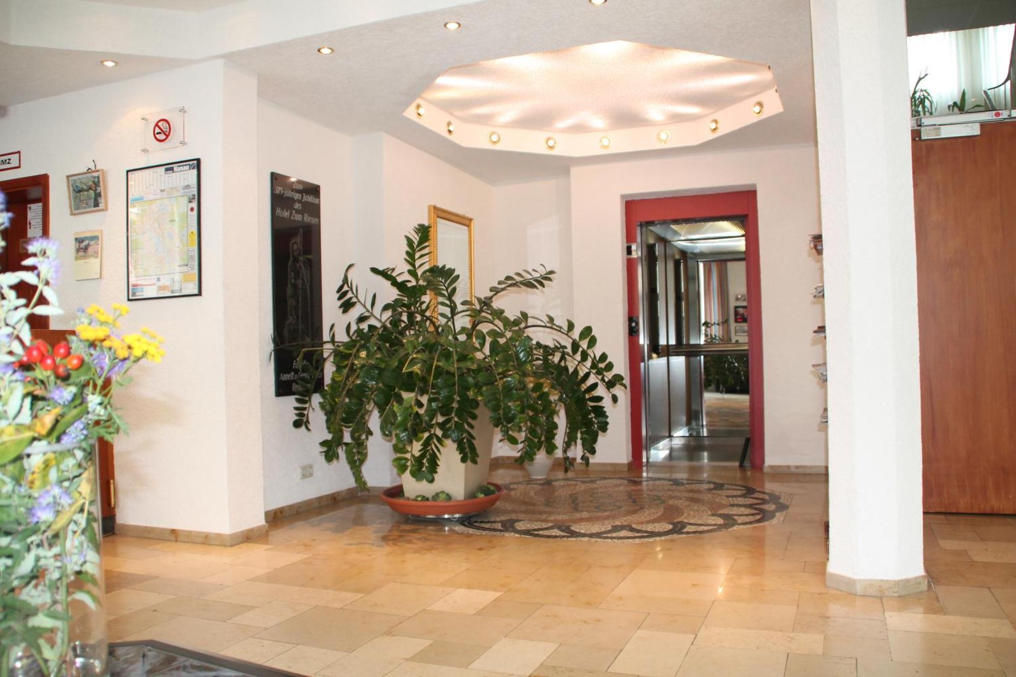 Trip Inn Hotel Zum Riesen Hanau Exterior foto